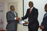 Justice et droits de l’homme - La Déclaration Universelle des Droits de l’Homme traduite en langues ivoiriennes.